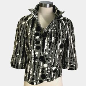 Trina Turk Abstract Black White Cropped Jacket Satin Finish Coat M Art to Wear